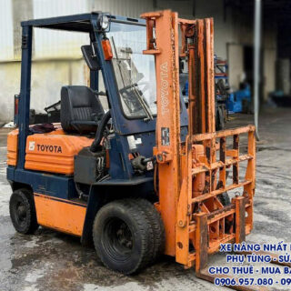Xe nâng dầu Toyota 5FD15 1.5 tấn