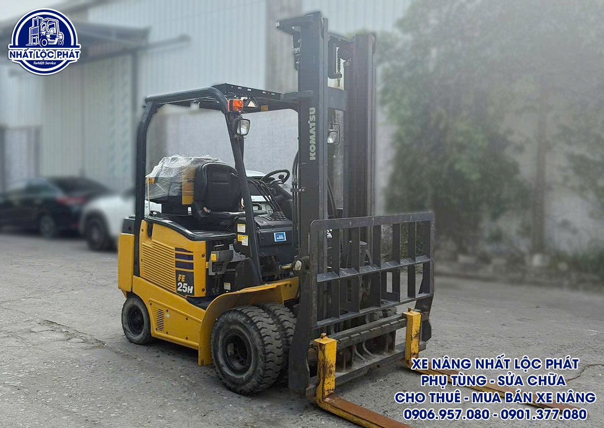 xe nâng điện ngồi lái Komatsu FE25H-1 2.5 tấn
