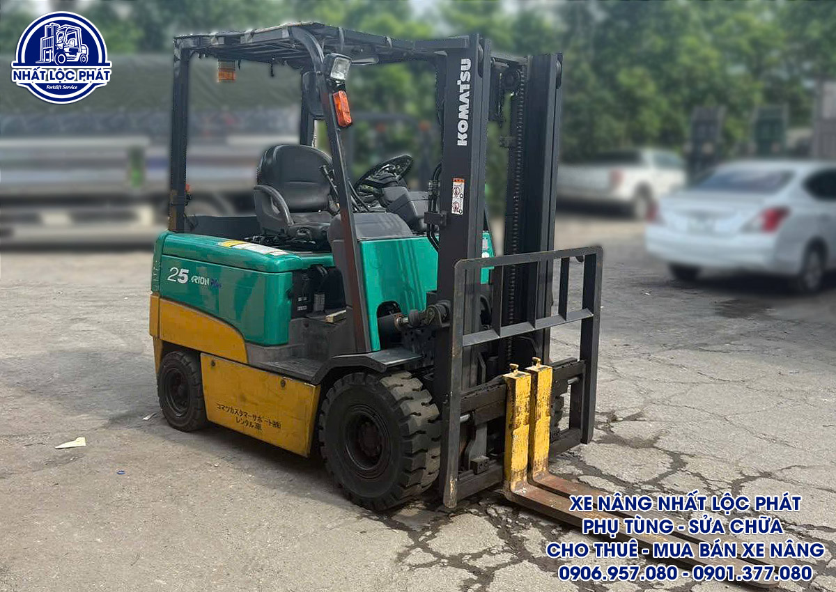 xe nâng điện ngồi lái Komatsu FB25EX-11 2.5 tấn