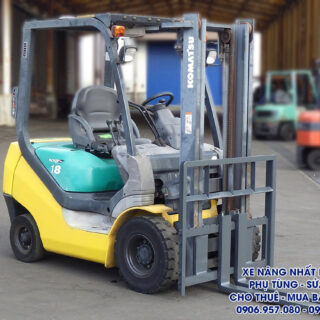 xe nâng dầu Komatsu FD15C-20 1.8 tấn