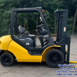 xe nâng dầu komatsu fd20c-17 2 tấn