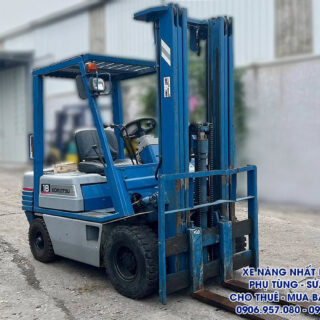 xe nâng xăng komatsu fg18-15 1.8 tấn